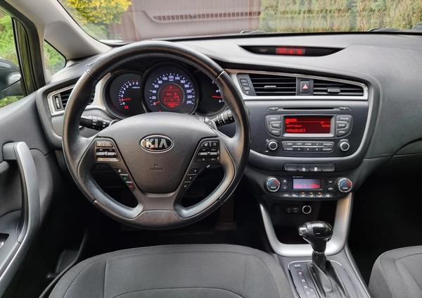 Kia Ceed cena 55900 przebieg: 65000, rok produkcji 2016 z Zawiercie małe 154